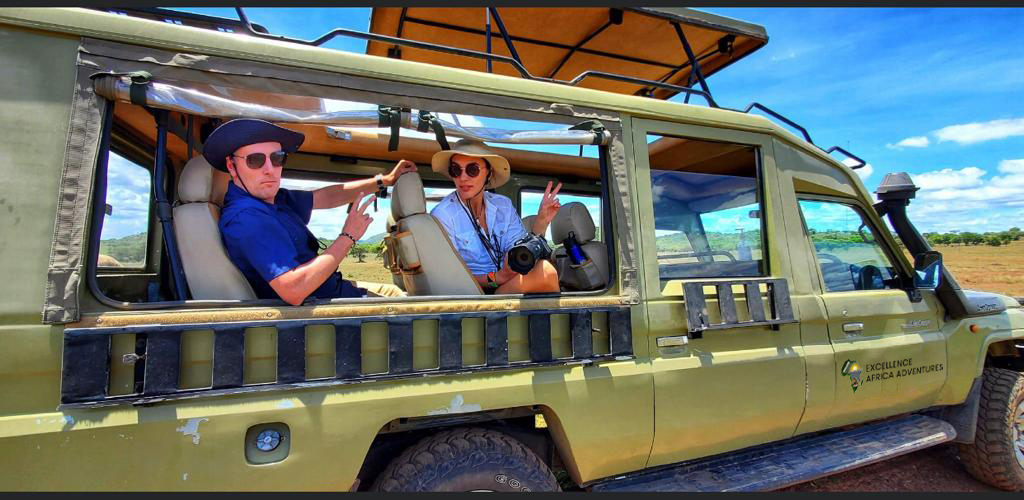 6 Day luxury kenya Safari and Gorilla Trekking & 3 day superior Tanzania safari tour