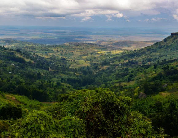 The most popular 5 Day Mount Speke Trek